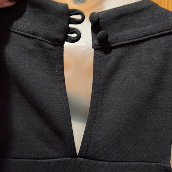 Venus Top - Picture 5 of 7